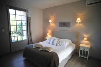 Grenache guest room